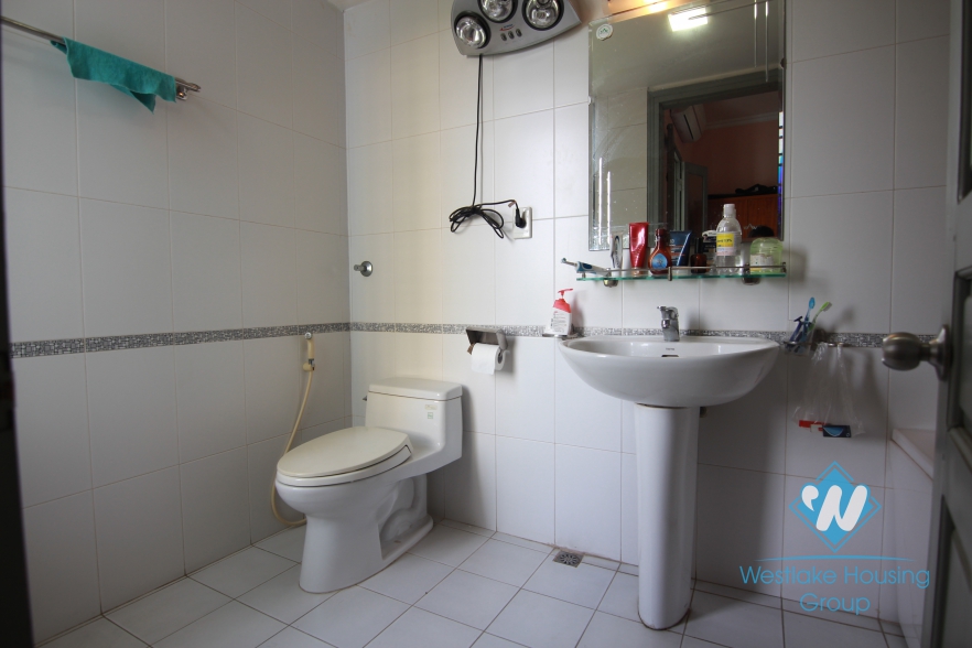 Spacious villa with 500 sqm living space for rent in Tay Ho, Hanoi